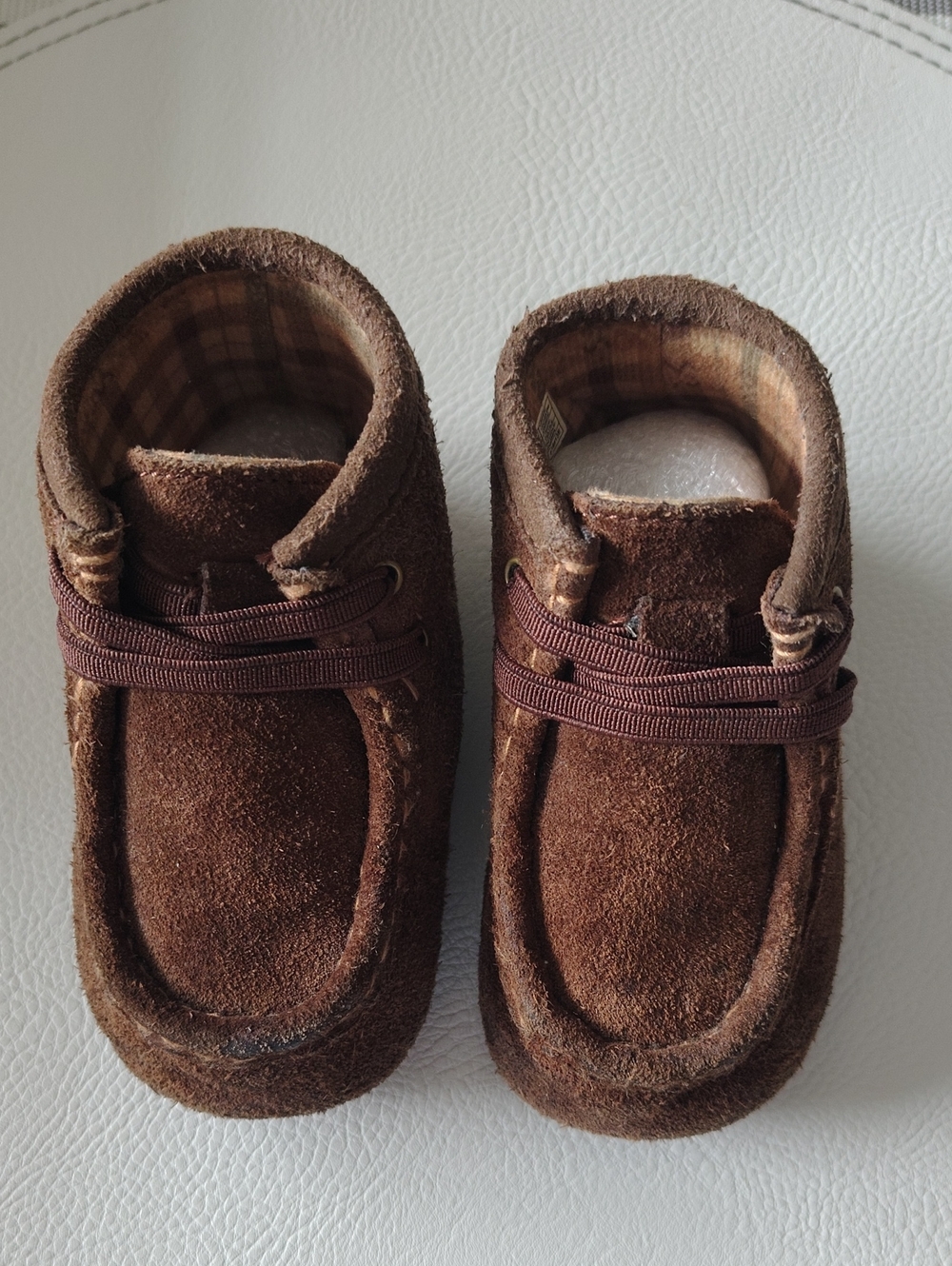 UGG Baby Brown Suede Moccasin Shoes, Size 2/3